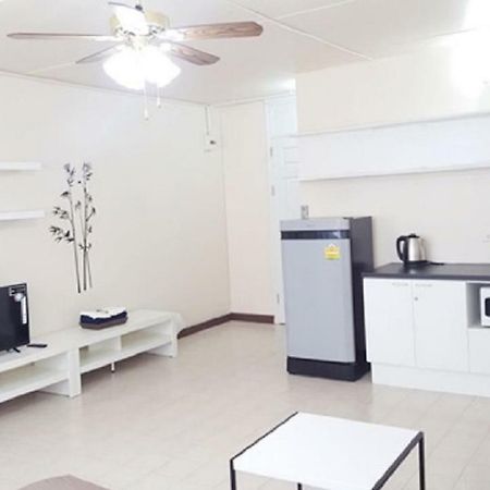 Popular Condo C6 Nonthaburi Exterior photo